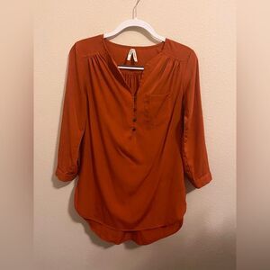 Truth NYC Women's Rust Button-Front Blouse